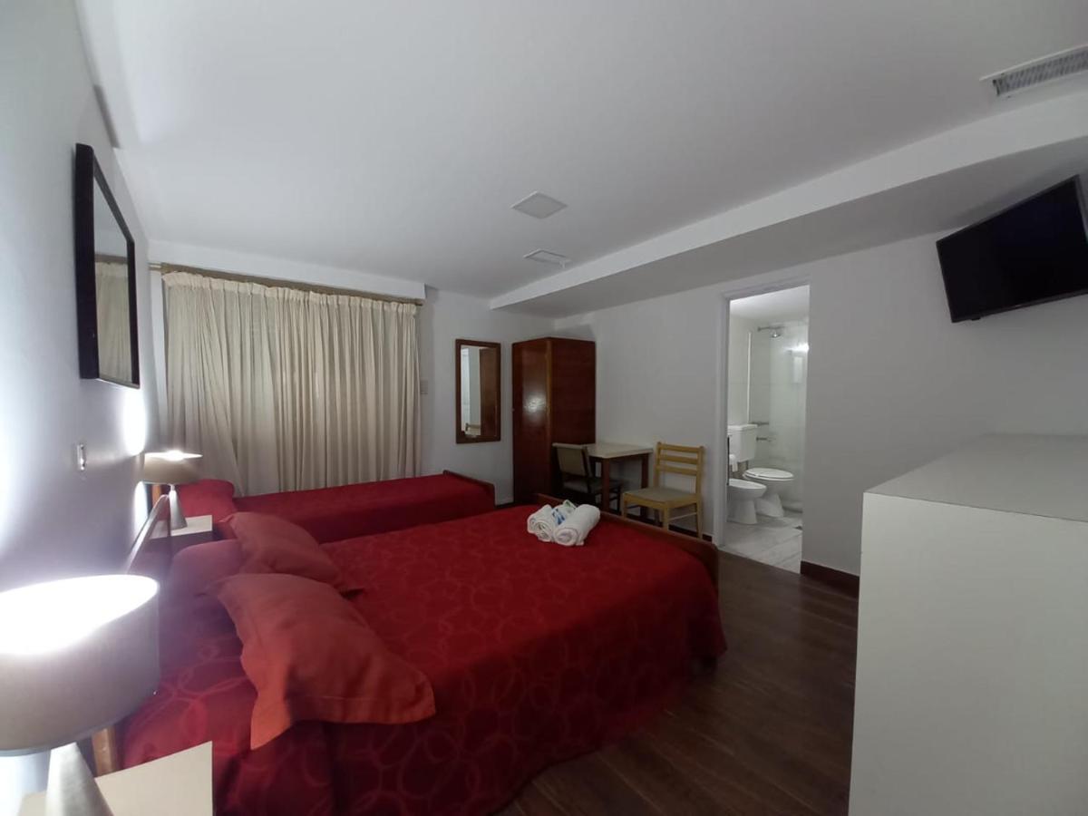 Hotel San Carlos Buenos Aires Esterno foto