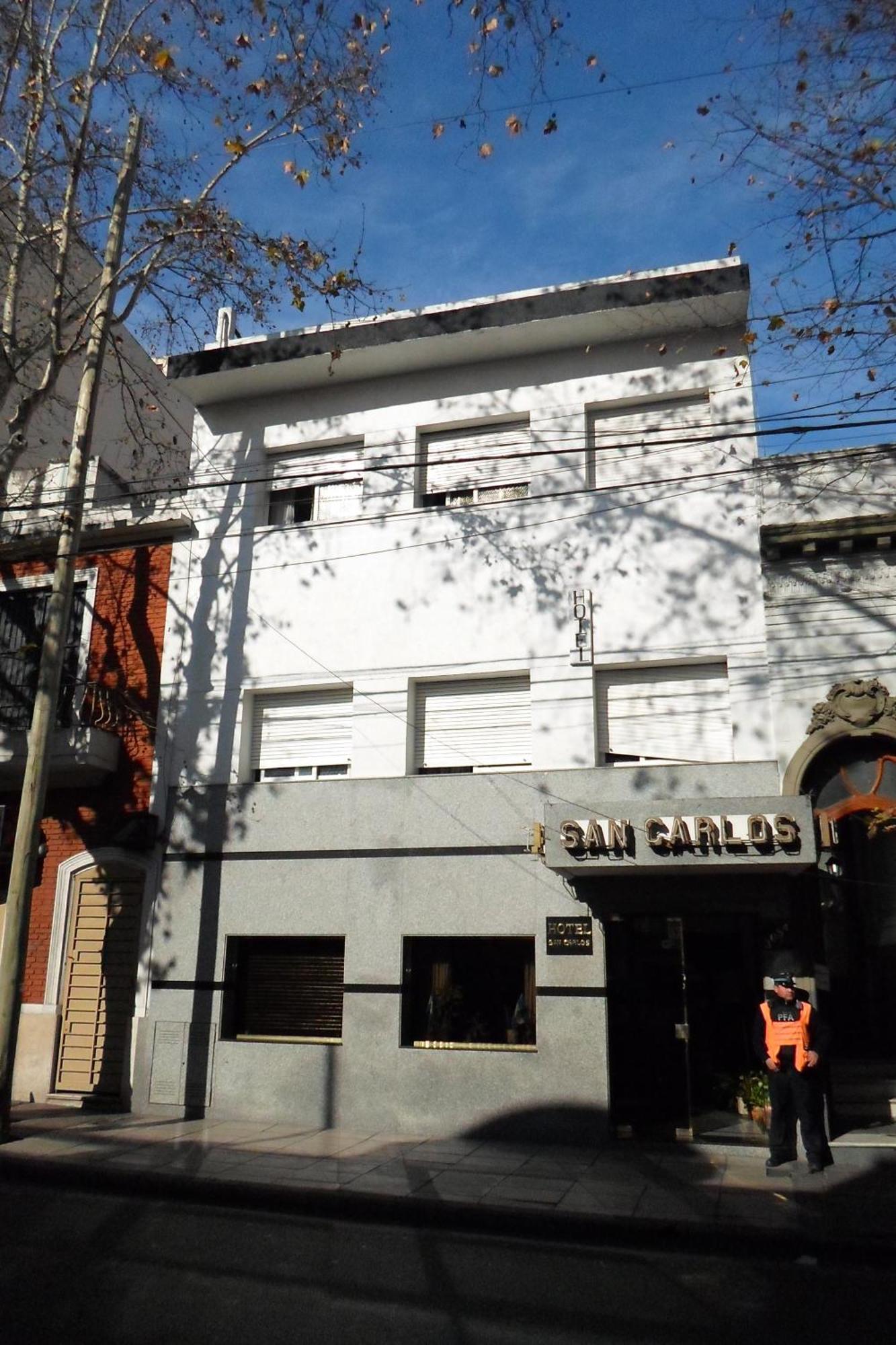 Hotel San Carlos Buenos Aires Esterno foto
