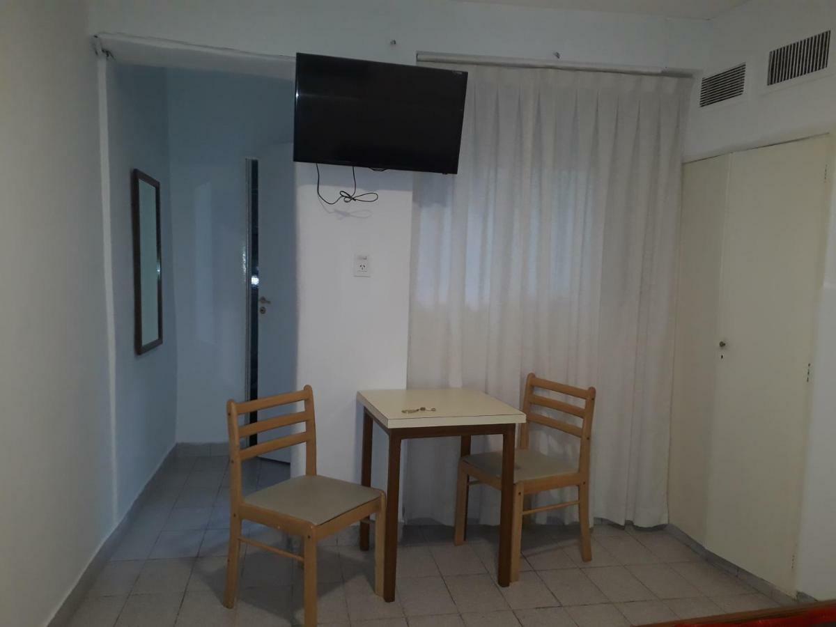 Hotel San Carlos Buenos Aires Esterno foto