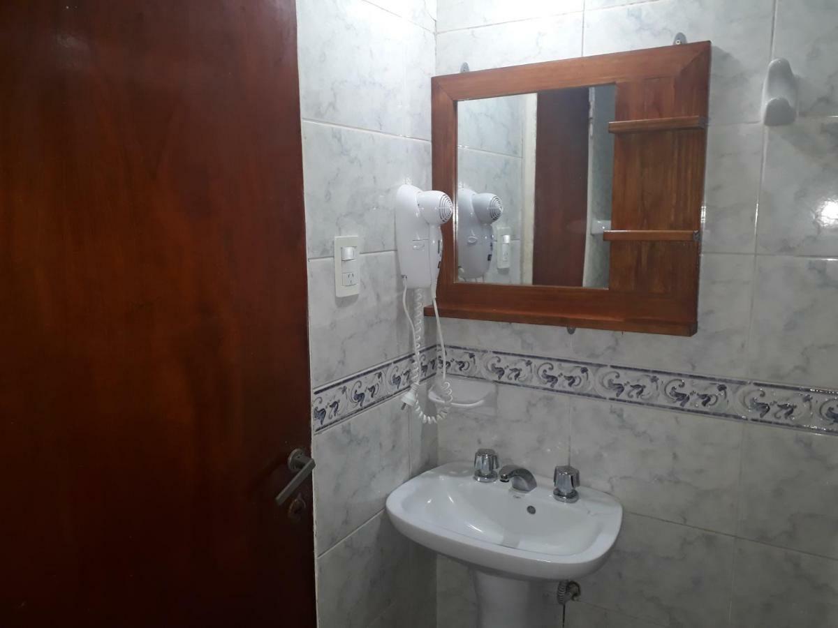 Hotel San Carlos Buenos Aires Esterno foto