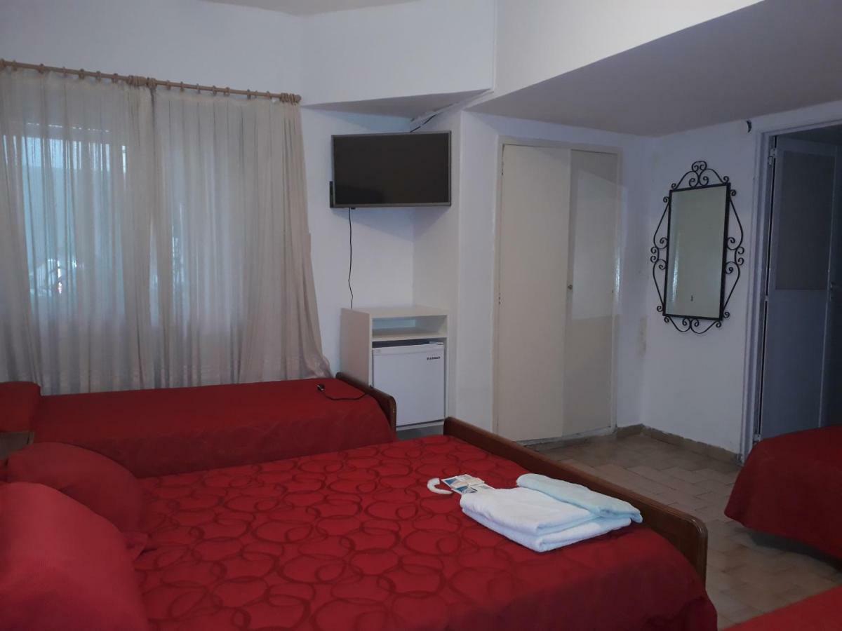 Hotel San Carlos Buenos Aires Esterno foto